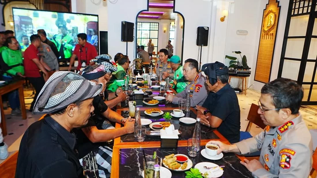 Menilik Strategi "Sabuk Kamtibmas": Mengapa Sinergi Polri, Pecalang, dan Ojol Jadi Kunci Stabilitas Bali di Era Digital